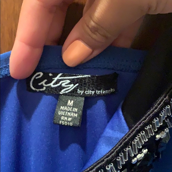 Blue bodycon scrunched dress with rhinestones - Picture 4 of 4